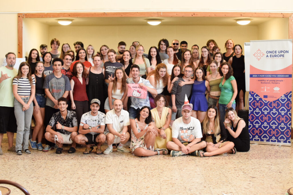 „Once upon a Europe: weaving stories, bridging cultures” – Ifjúsági csereprogram Budapesten